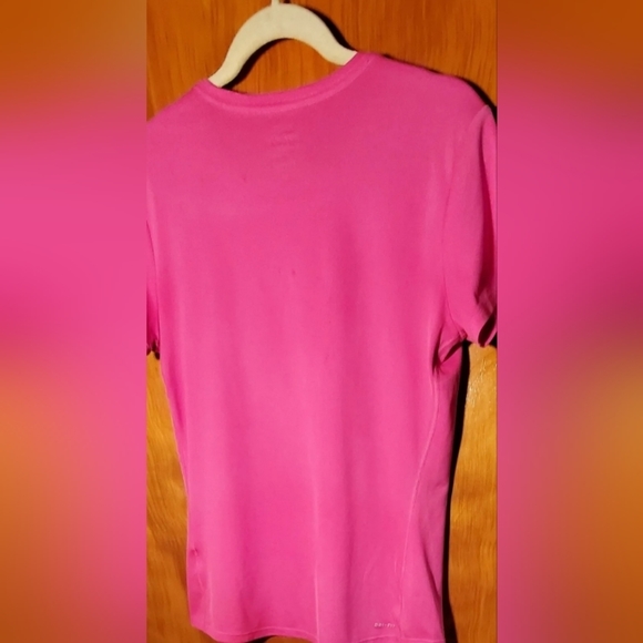 NIKE - Picture 3 of 3